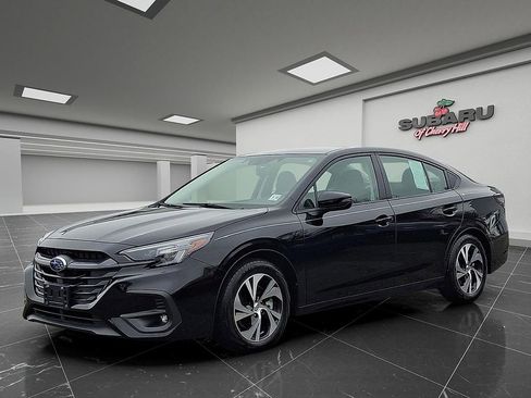 Certified 2025 Subaru Legacy Premium image 4