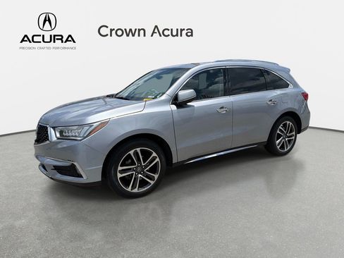 Used 2017 Acura MDX SH-AWD image 2