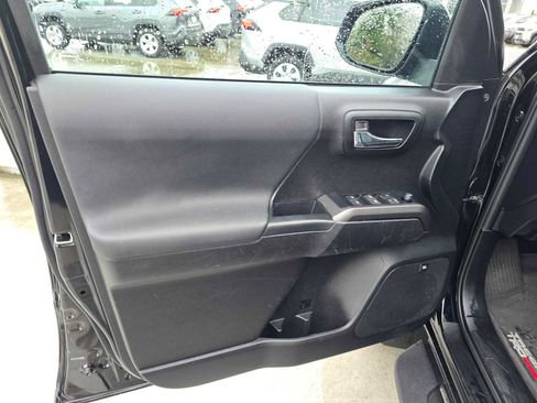 Certified 2022 Toyota Tacoma TRD Pro image 23