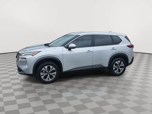 Used 2023 Nissan Rogue SV FWD image 4