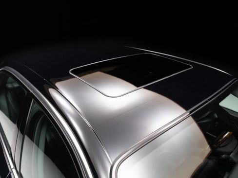 Used 2005 Jaguar XJ8 RWD image 30