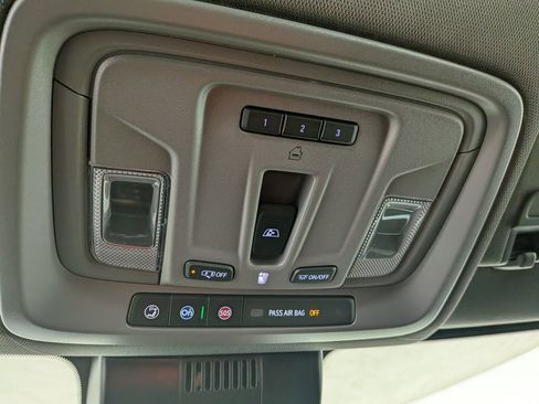 New 2026 GMC Sierra 2500 SLE w/ SLE Value Package; AWD/4WD image 28