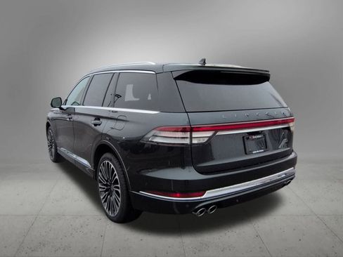 Used 2022 Lincoln Aviator Black Label w/ Dynamic Handling Package image 4