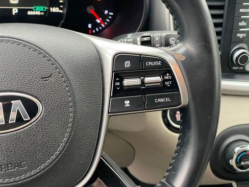 Used 2019 Kia Sorento EX image 19