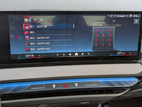 Used 2025 BMW X3 M50 w/ Premium Package image 23