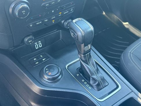 Used 2020 Ford Ranger XLT w/ Equipment Group 301A Mid image 30