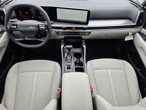 New 2026 Kia Sorento EX image 18