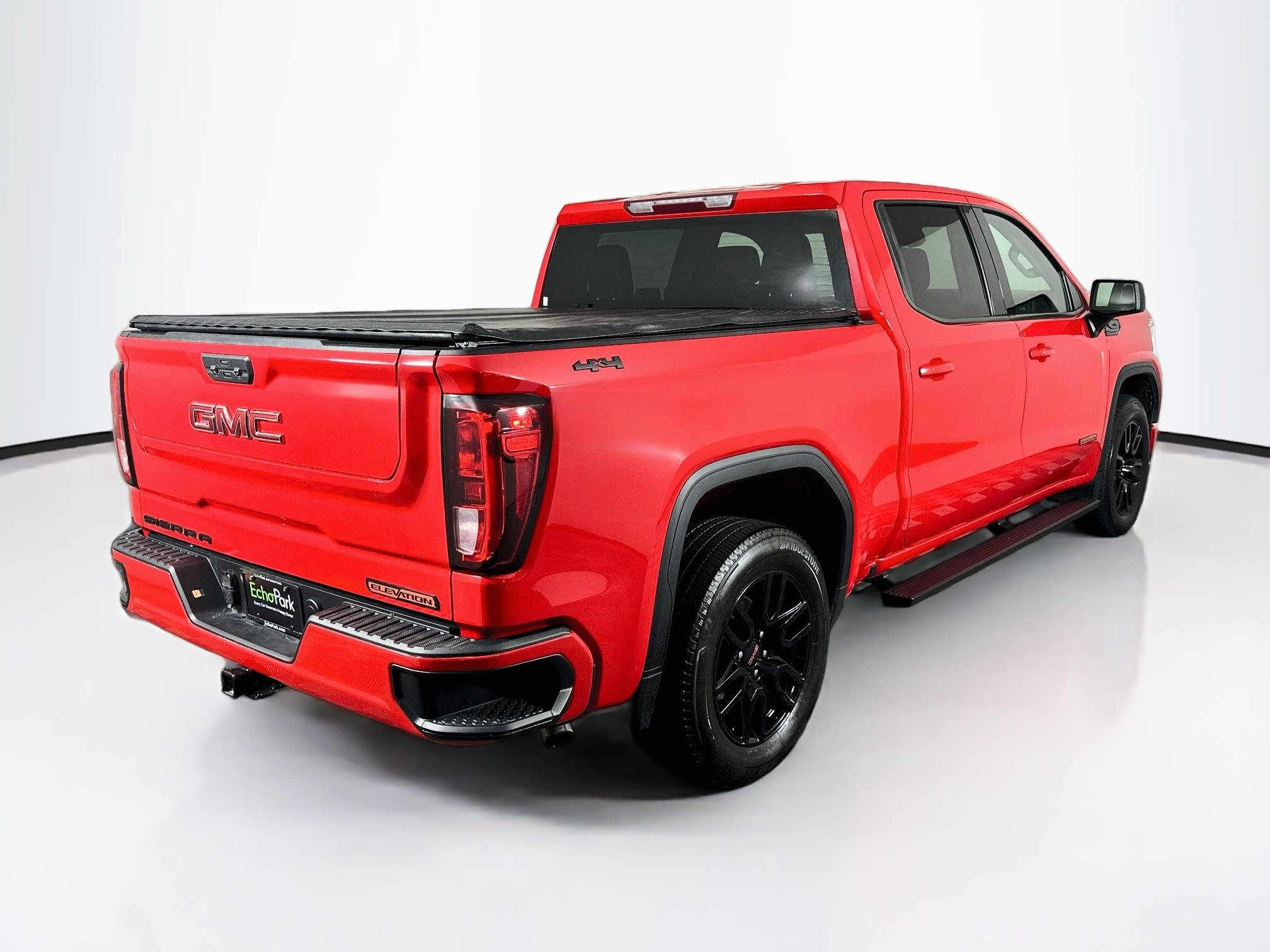 Used 2024 GMC Sierra 1500 Elevation AWD/4WD image 9