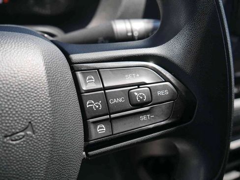 Used 2024 RAM ProMaster 2500 w/ Convenience Group FWD image 36