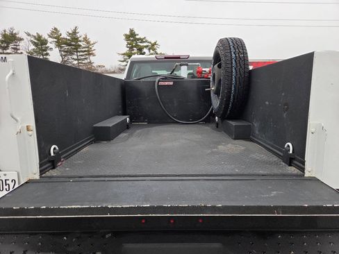 Used 2023 Chevrolet Silverado 3500 W/T w/ WT Fleet Convenience Package image 7