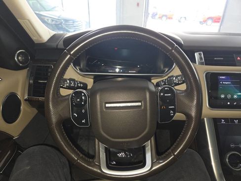 Used 2018 Land Rover Range Rover Sport HSE AWD/4WD image 36