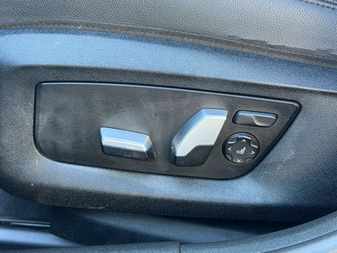 Used 2018 BMW 530i w/ Premium Package RWD image 29