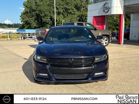 Used 2016 Dodge Charger SXT w/ Rallye Group RWD image 15