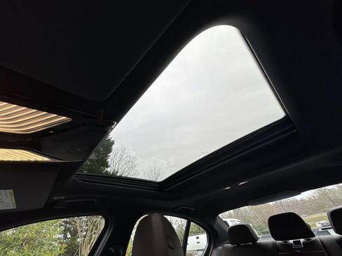 New 2026 BMW 330i xDrive Sedan w/ Premium Package image 24