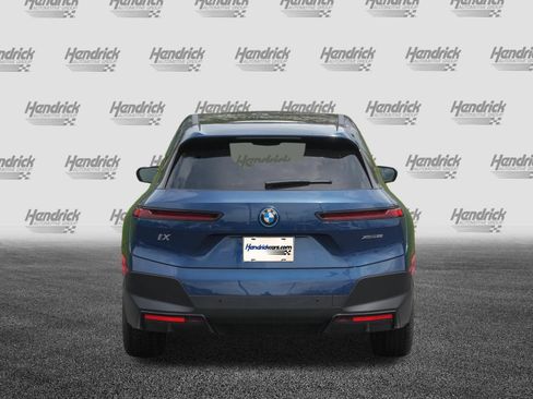 Certified 2023 BMW iX xDrive50 w/ Premium Package AWD/4WD image 8