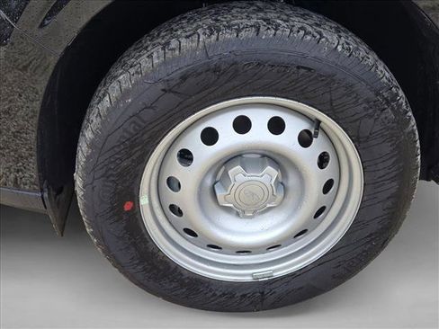 New 2026 Ford Maverick XL image 10