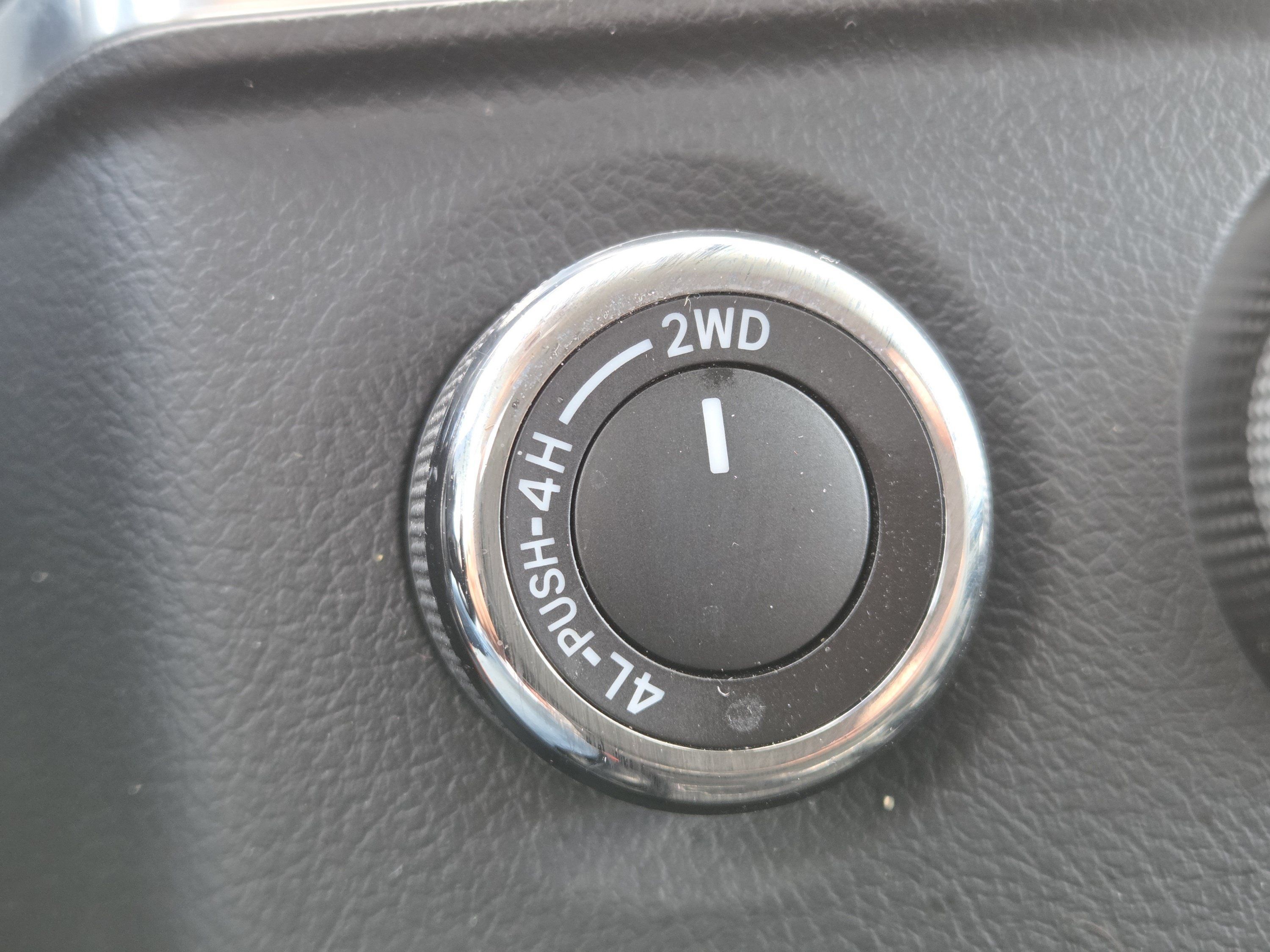 Used 2019 Toyota Sequoia TRD Sport AWD/4WD image 9