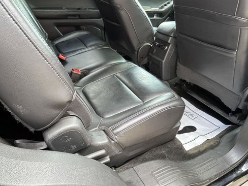 Used 2013 Ford Explorer XLT AWD/4WD image 11