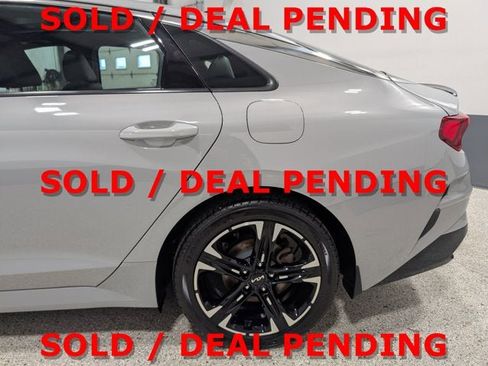 Used 2022 Kia K5 GT-Line w/ GT-Line Awd Premium Package image 9