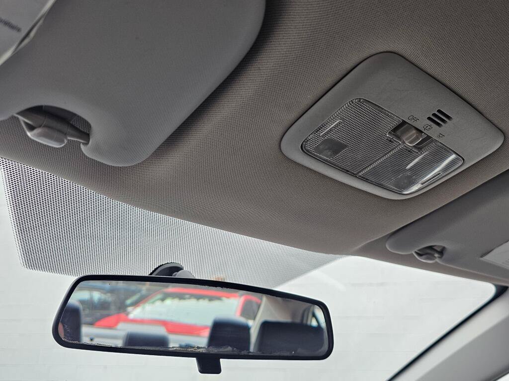 Used 2015 Toyota Corolla S FWD image 25
