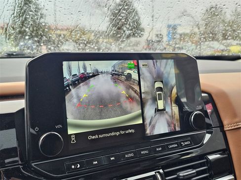 New 2025 Nissan Pathfinder Platinum image 22