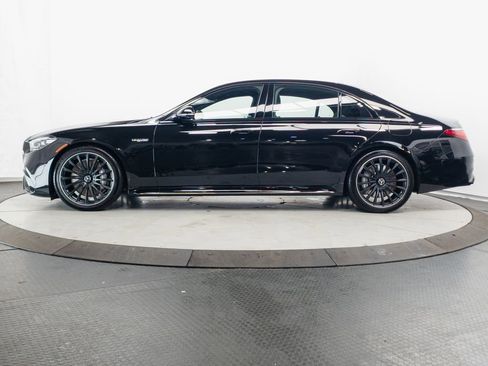Used 2025 Mercedes-Benz S 63 AMG S image 4