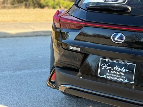 Used 2019 Lexus UX 250h F Sport w/ F Sport Premium Package image 15