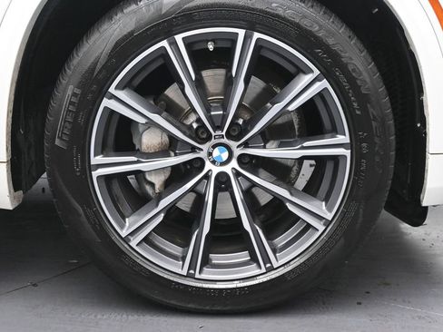 Used 2019 BMW X5 xDrive40i w/ M Sport Package AWD/4WD image 31