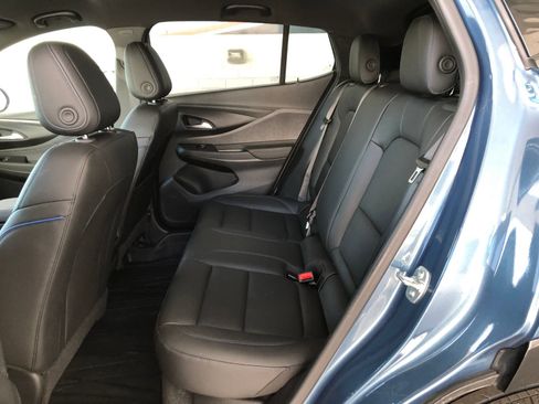 Used 2024 Buick Envista Sport Touring w/ Convenience I Package FWD image 9