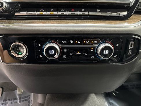 Used 2024 GMC Sierra 1500 Elevation AWD/4WD image 23