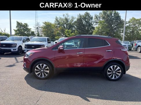 Used 2018 Buick Encore Essence AWD/4WD image 2