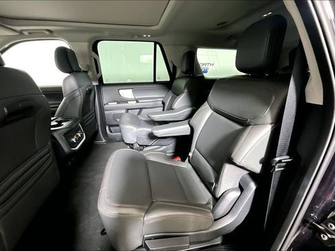 Certified 2025 Ford Expedition Max Active AWD/4WD image 21
