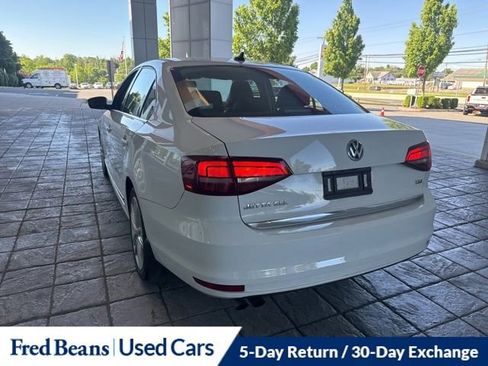 Used 2017 Volkswagen Jetta SEL FWD image 14