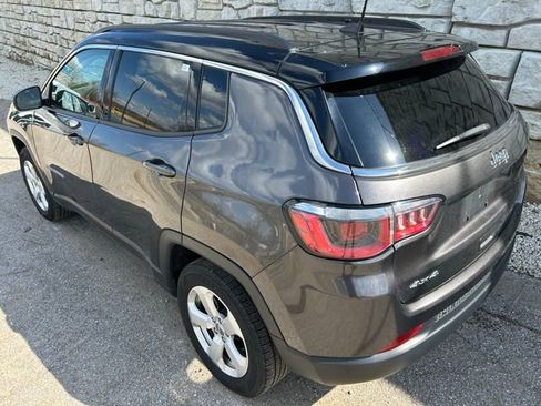 Certified 2020 Jeep Compass Latitude w/ Cold Weather Group image 4