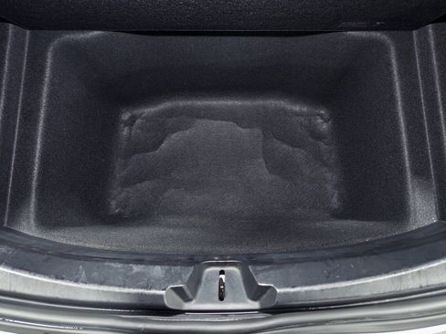 Used 2018 Tesla Model 3 Long Range image 27