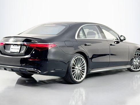 Certified 2022 Mercedes-Benz S 500 4MATIC image 34