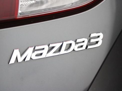 Used 2017 MAZDA MAZDA3 Grand Touring FWD image 8