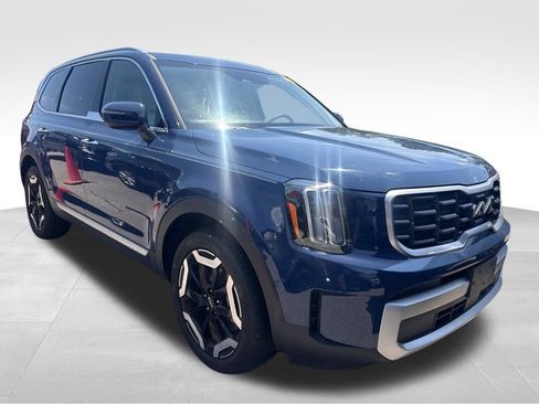 Certified 2024 Kia Telluride S w/ S Sunroof Package FWD image 6