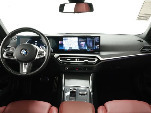 Used 2024 BMW 330i xDrive Sedan w/ M Sport Package AWD/4WD image 8