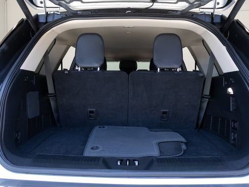 Used 2023 Lincoln Aviator AWD image 15