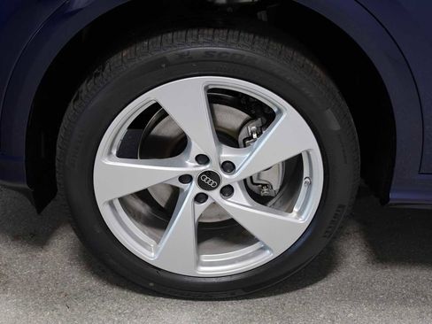 New 2025 Audi Q5 Premium Plus image 46