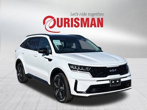 Used 2023 Kia Sorento EX w/ Panoramic Sunroof Package image 1