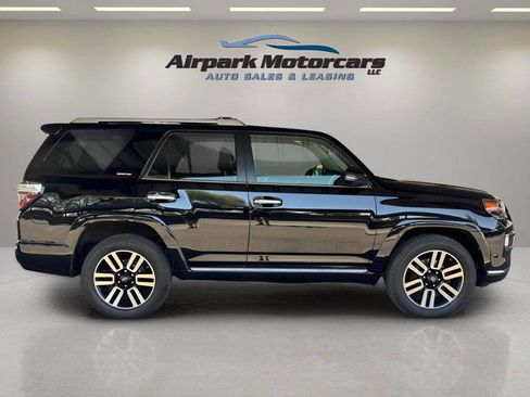 Used 2017 Toyota 4Runner Limited image 6