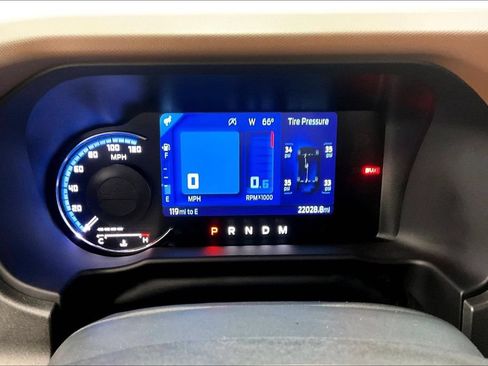 Used 2024 Ford Bronco Outer Banks AWD/4WD image 22