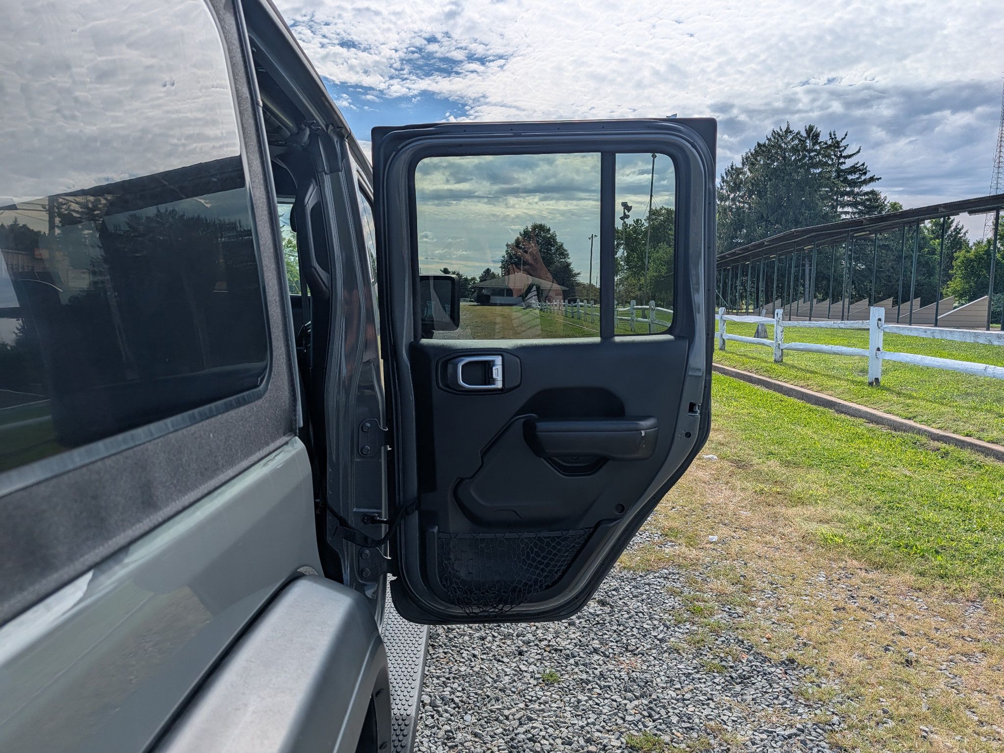 Used 2019 Jeep Wrangler Unlimited Sport S AWD/4WD image 14