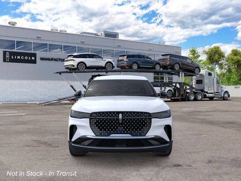 New 2026 Lincoln Nautilus Premier AWD/4WD image 6