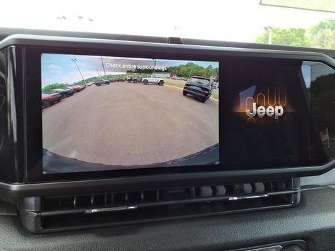 New 2026 Jeep Wrangler Unlimited Sport AWD/4WD image 11