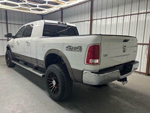 Used 2018 RAM 2500 Laramie w/ Off Road Package image 4