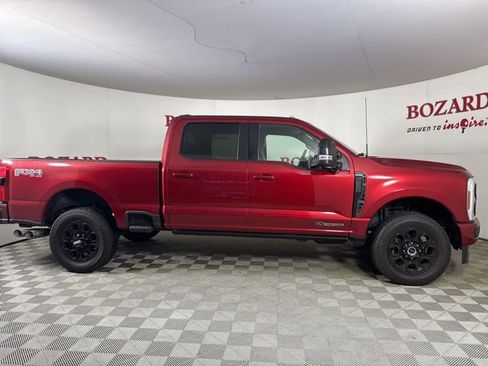 Certified 2025 Ford F250 Lariat w/ Black Appearance Package image 9
