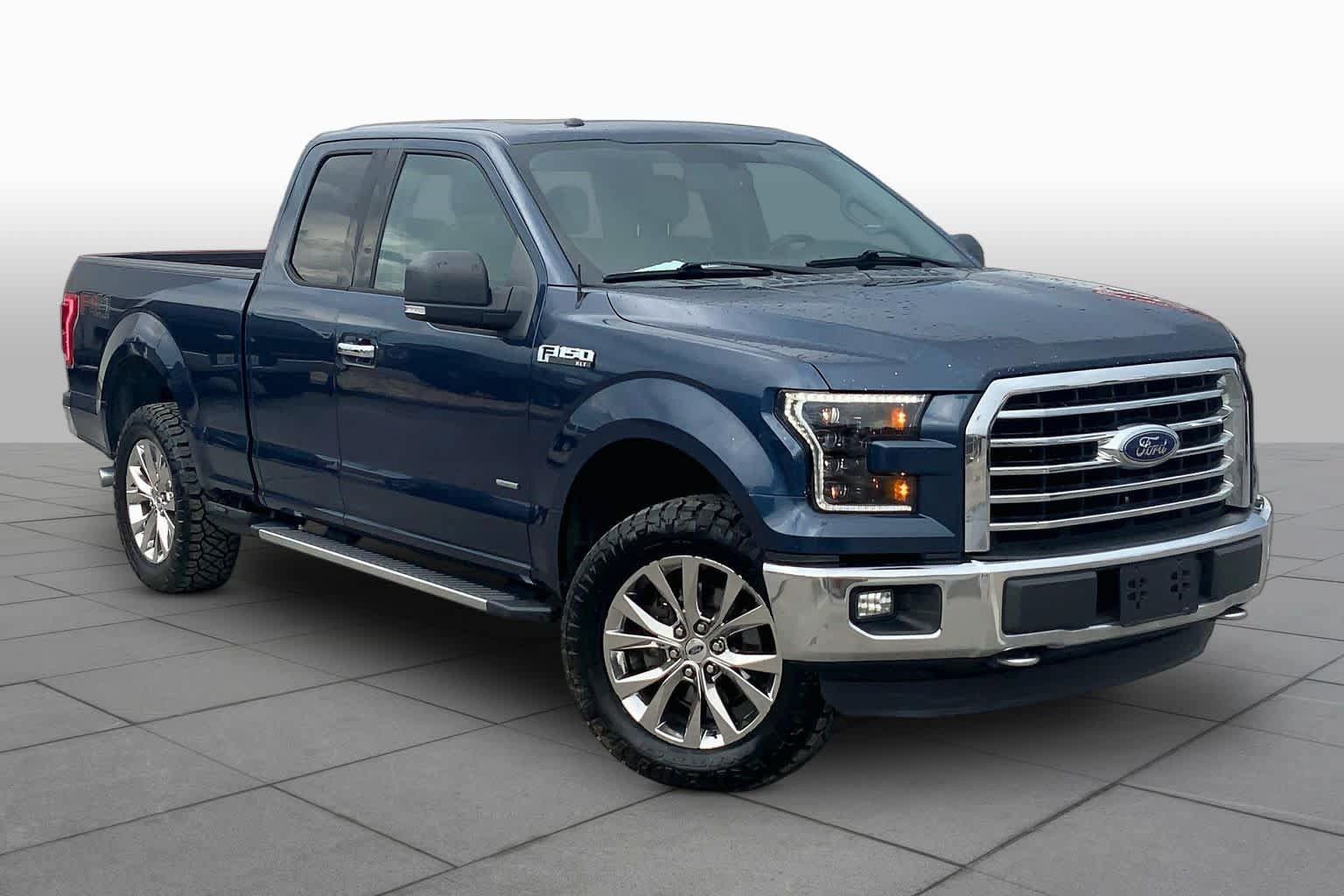 Used 2015 Ford F150 XLT w/ Equipment Group 302A Luxury AWD/4WD image 3